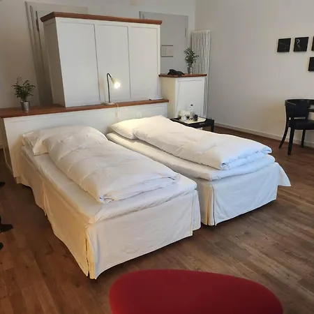 Im Schlosspark Hotel Binningen